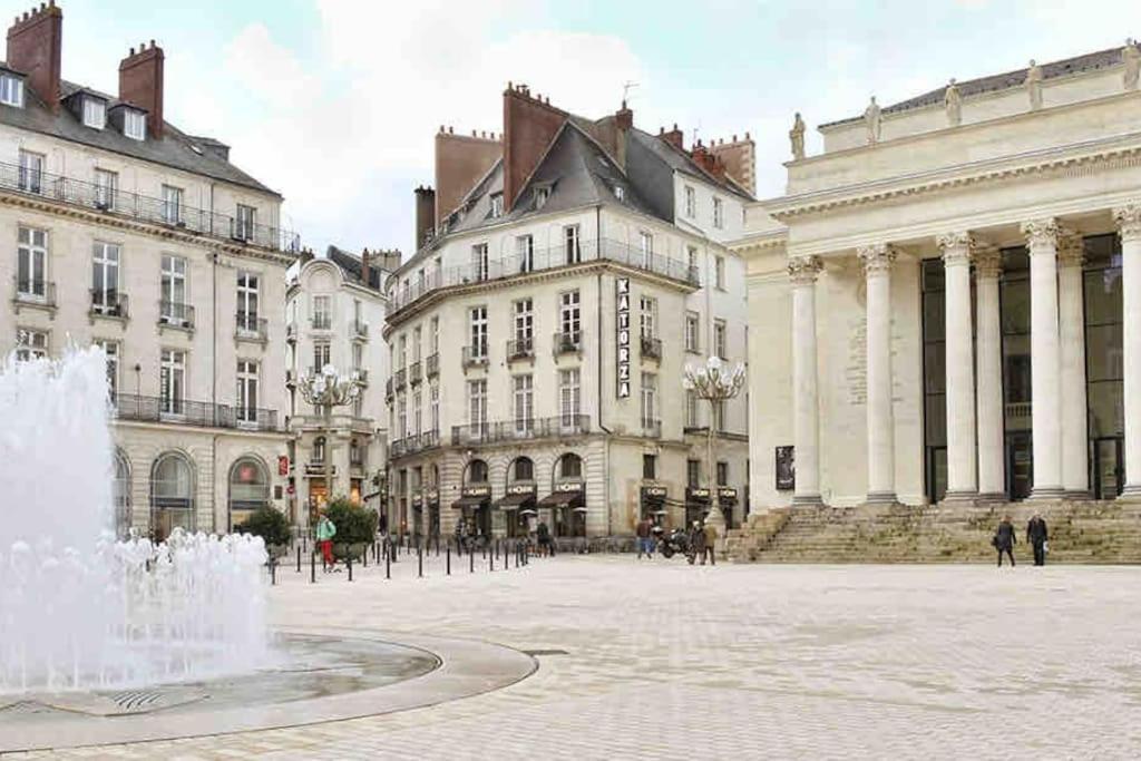 Bel Appartement Dans L'Hyper Centre De Nantes Exterior photo